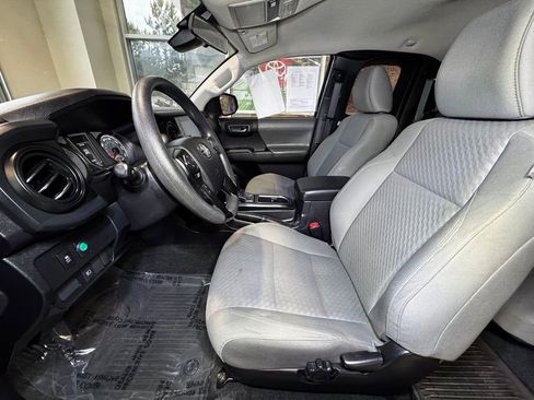 Used 2021 Toyota Tacoma SR w/ SX Package AWD/4WD image 19