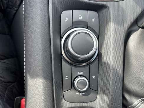 Used 2024 MAZDA MX-5 Miata Grand Touring RWD image 29