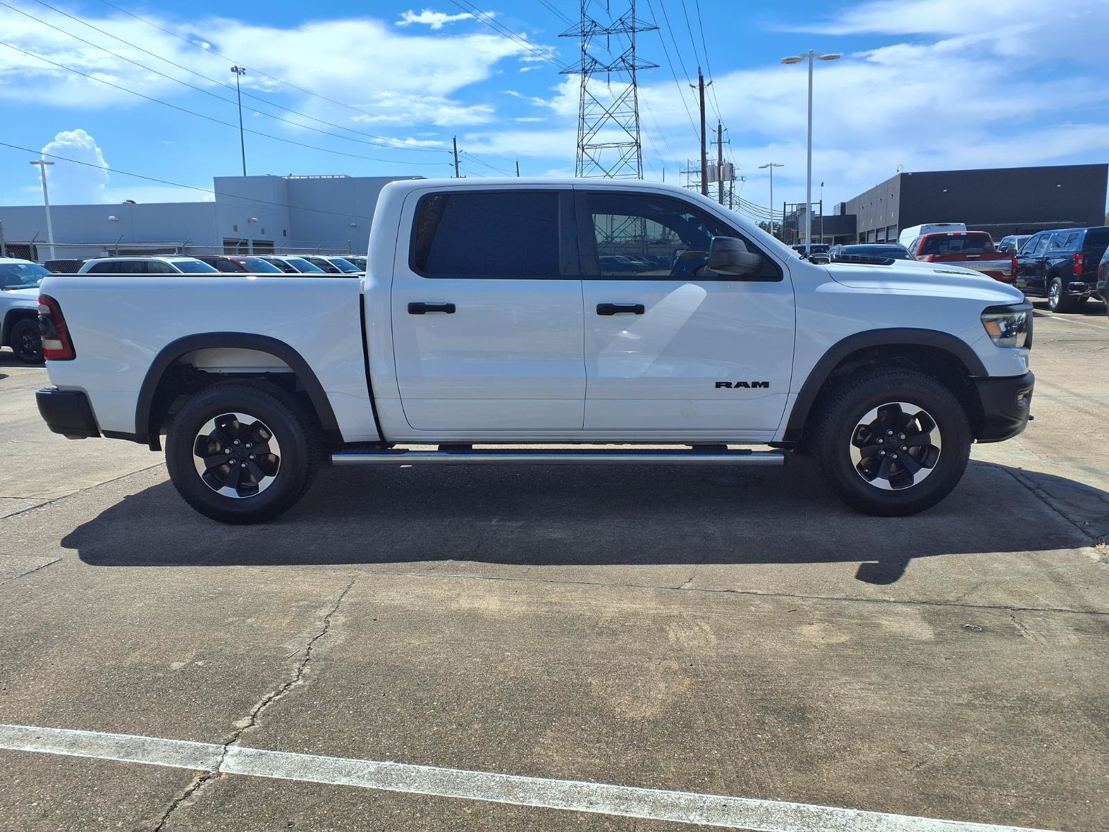 Used 2022 RAM 1500 Rebel AWD/4WD image 29