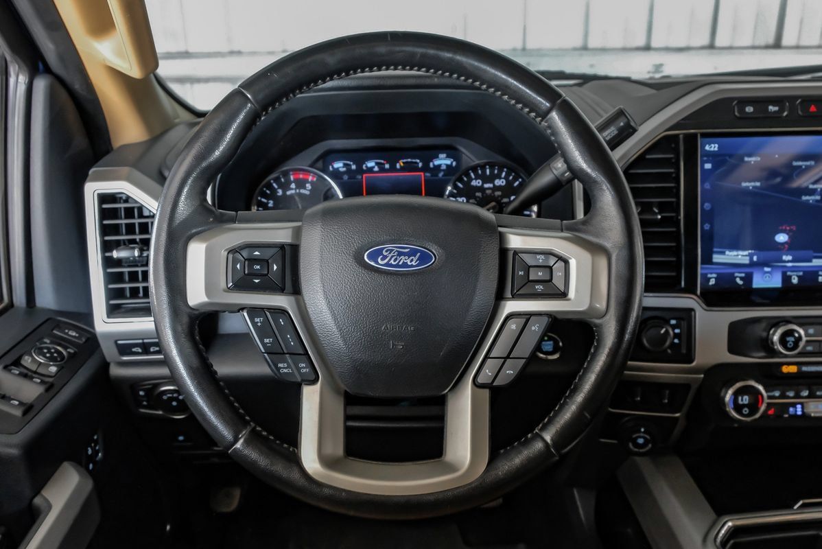 Used 2022 Ford F350 Lariat w/ Lariat Ultimate Package AWD/4WD image 16