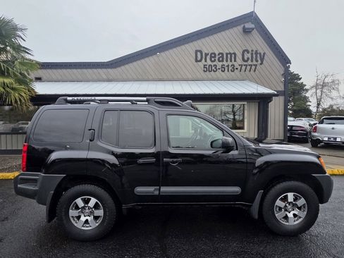 Used 2011 Nissan Xterra PRO-4X w/ Pro-4x Leather Pkg image 4