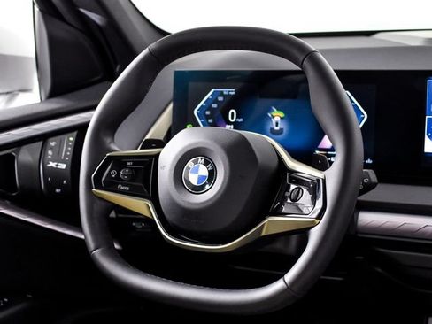 Used 2025 BMW X3 xDrive30i w/ Convenience Package AWD/4WD image 24