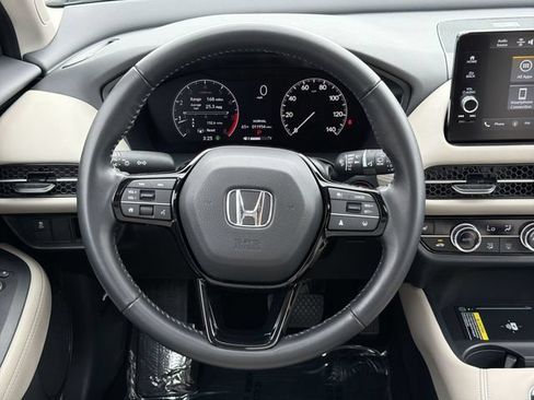 Used 2025 Honda HR-V EX-L image 13
