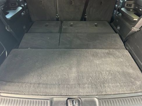 Used 2022 Jeep Wagoneer Series III RWD image 18
