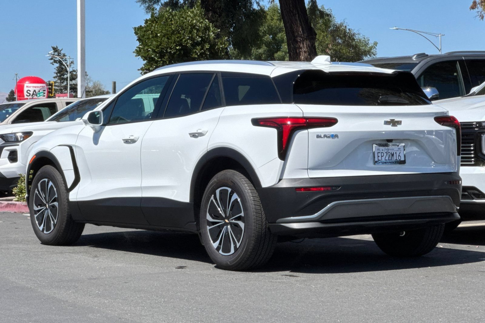 Used 2026 Chevrolet Blazer EV LT FWD image 7