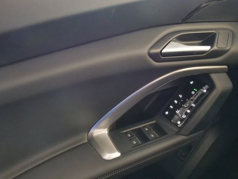 New 2025 Audi Q5 Premium image 30