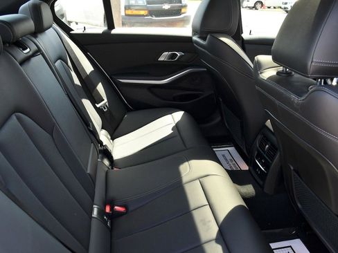 Used 2022 BMW 330i Sedan w/ Premium Package 2 image 14