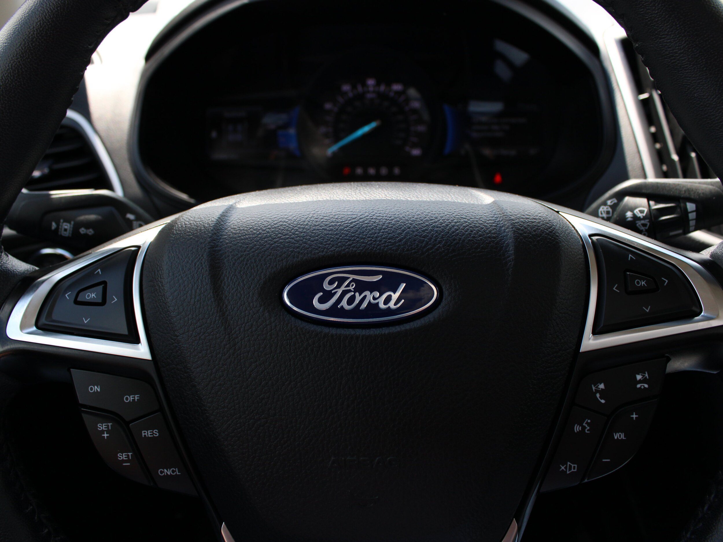 Used 2024 Ford Edge SEL w/ Convenience Package AWD/4WD image 17