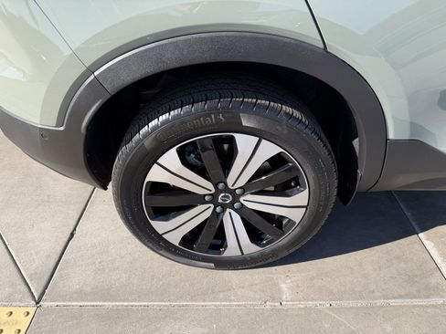 Used 2023 Volvo C40 P8 Recharge Plus image 15