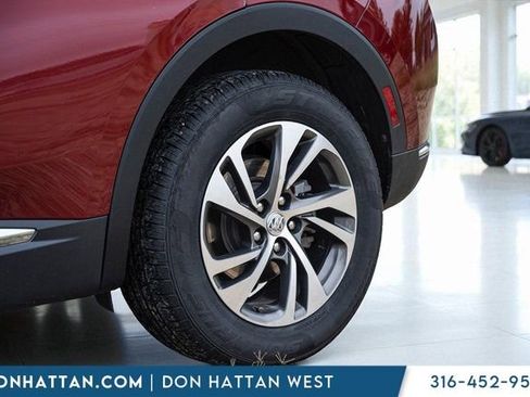 Used 2023 Buick Envision Essence image 40