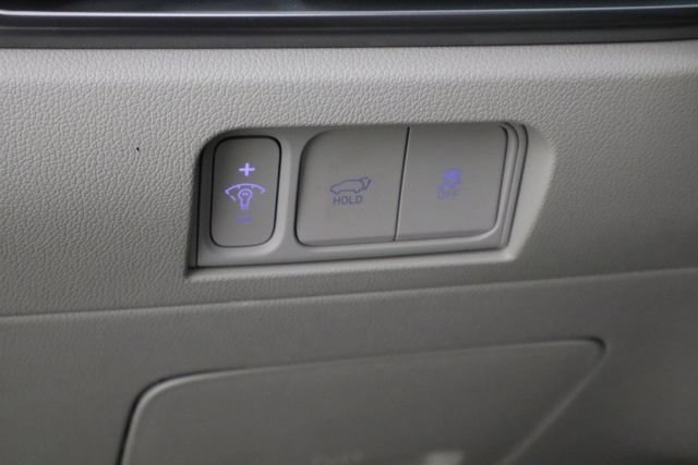 Used 2025 Kia Sorento EX FWD image 24