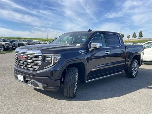 New 2026 GMC Sierra 1500 Denali w/ Denali Reserve Package image 7