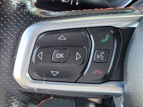 Used 2022 Jeep Gladiator Mojave w/ LED Lighting Group AWD/4WD image 31