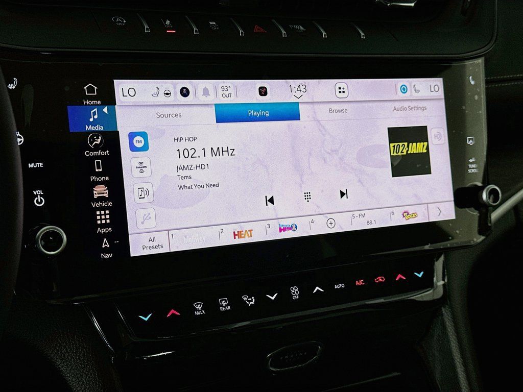 New 2027 Jeep Grand Cherokee Altitude AWD/4WD image 13
