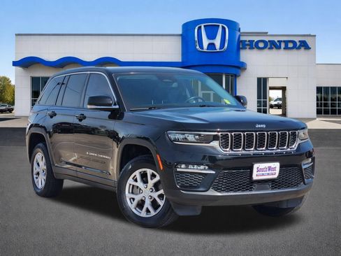 Used 2022 Jeep Grand Cherokee Limited RWD image 1