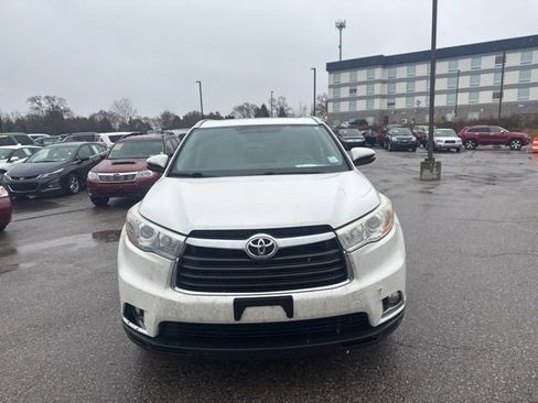 Used 2014 Toyota Highlander Limited image 9