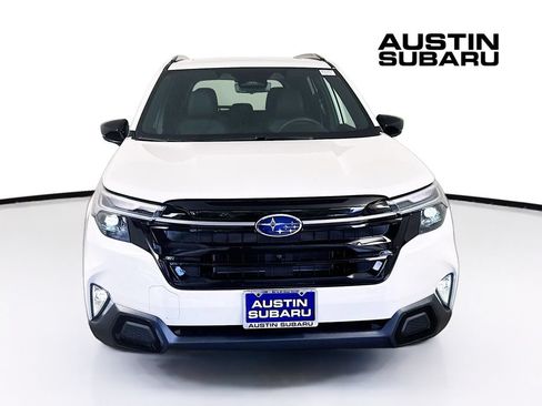 New 2026 Subaru Forester Touring AWD/4WD image 2