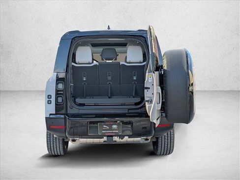 Used 2026 Land Rover Defender 130 S AWD/4WD image 20