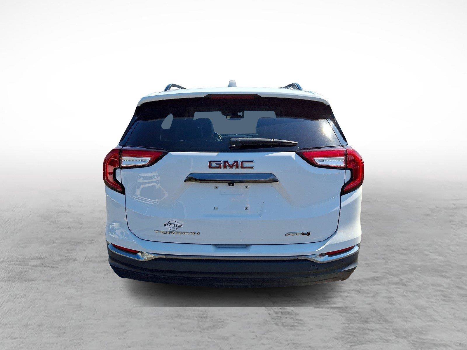 Used 2022 GMC Terrain AT4 AWD/4WD image 5
