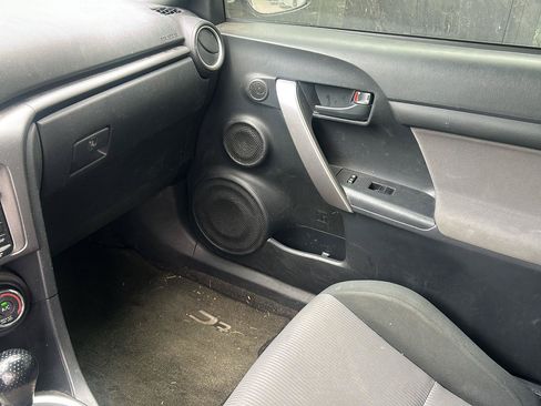 Used 2014 Scion tC FWD image 16