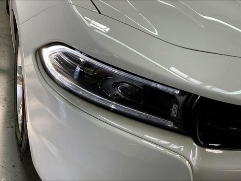 Used 2022 Dodge Charger SXT w/ Leather Interior Group image 28