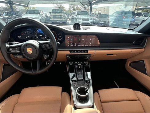 Used 2022 Porsche 911 Carrera image 14