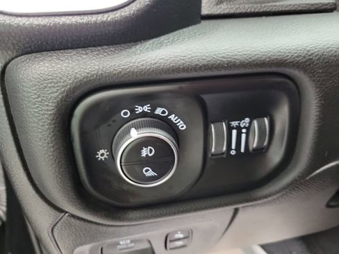 Used 2025 RAM 1500 Big Horn image 32