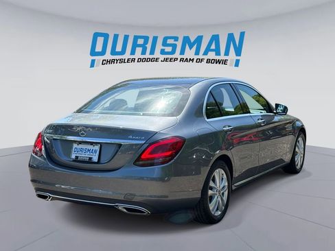 Used 2019 Mercedes-Benz C 300 4MATIC Sedan w/ Premium Package image 2