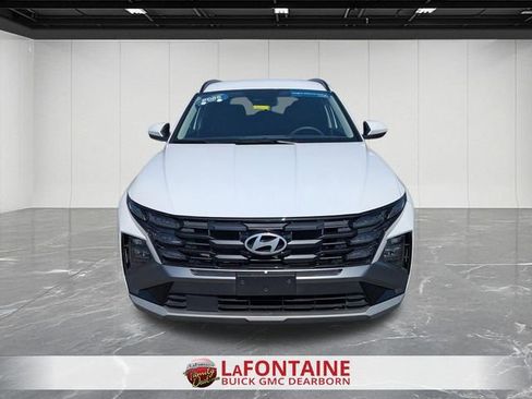 Used 2025 Hyundai Tucson SEL FWD image 14