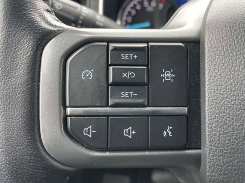 Certified 2022 Ford F150 XLT w/ Equipment Group 302A High image 20