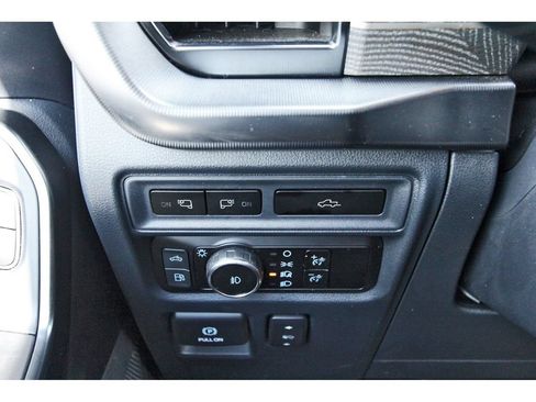 Used 2023 Ford F150 Platinum w/ Equipment Group 701A High AWD/4WD image 18