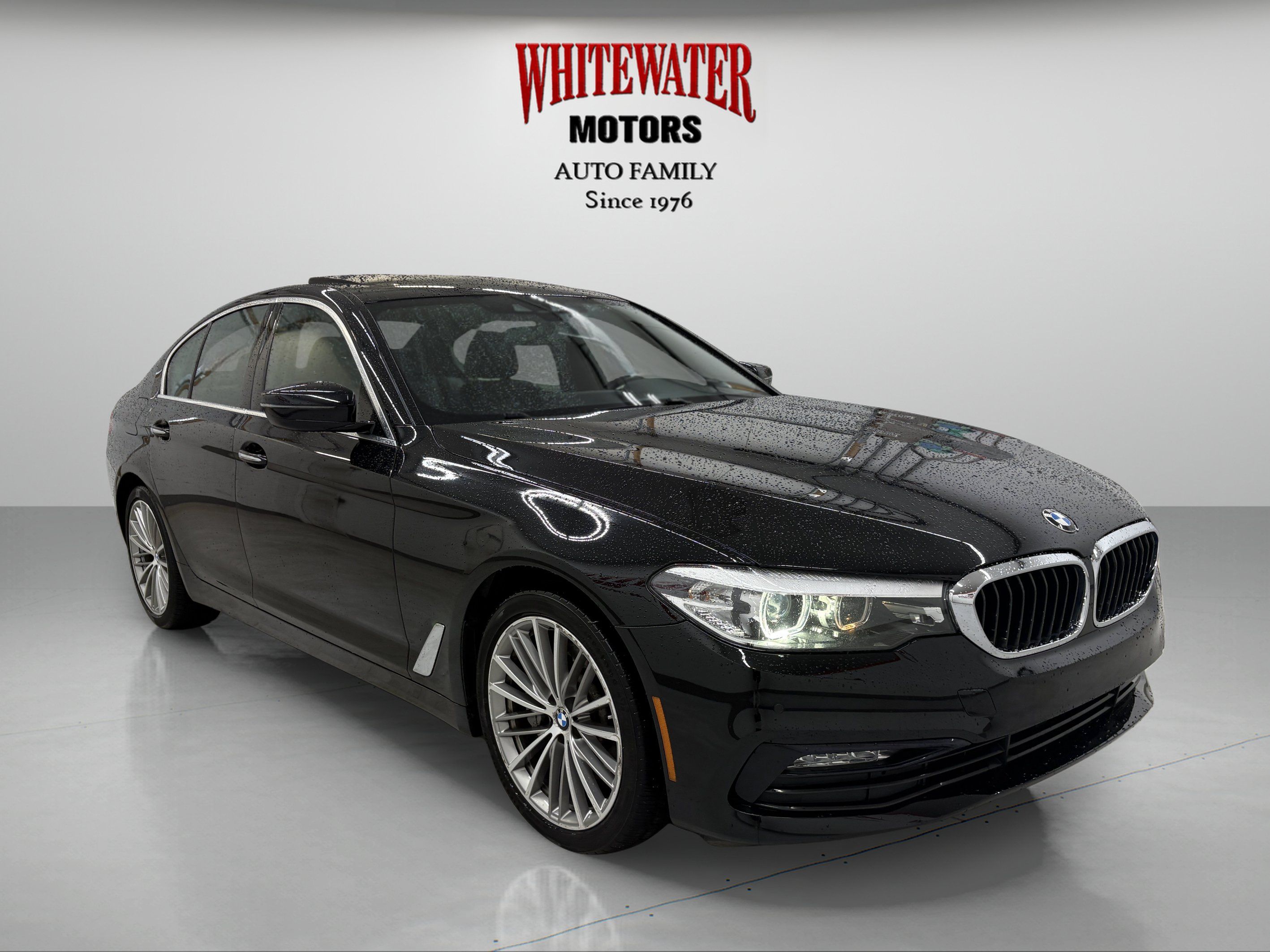 Used 2018 BMW 530i xDrive AWD/4WD image 5