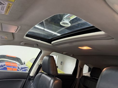 Used 2016 Honda CR-V Touring image 26