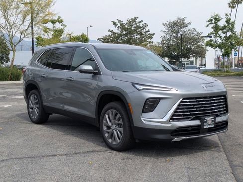 New 2026 Buick Enclave Preferred image 9