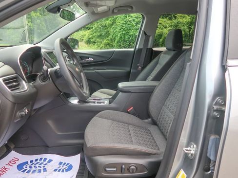 Used 2023 Chevrolet Equinox LT w/ LPO, Floor Liner Package FWD image 24
