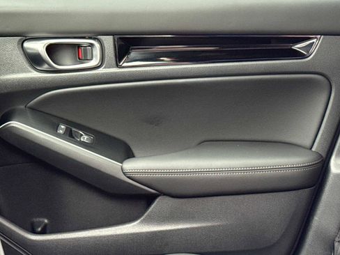 Certified 2025 Honda Civic Sport Touring image 20