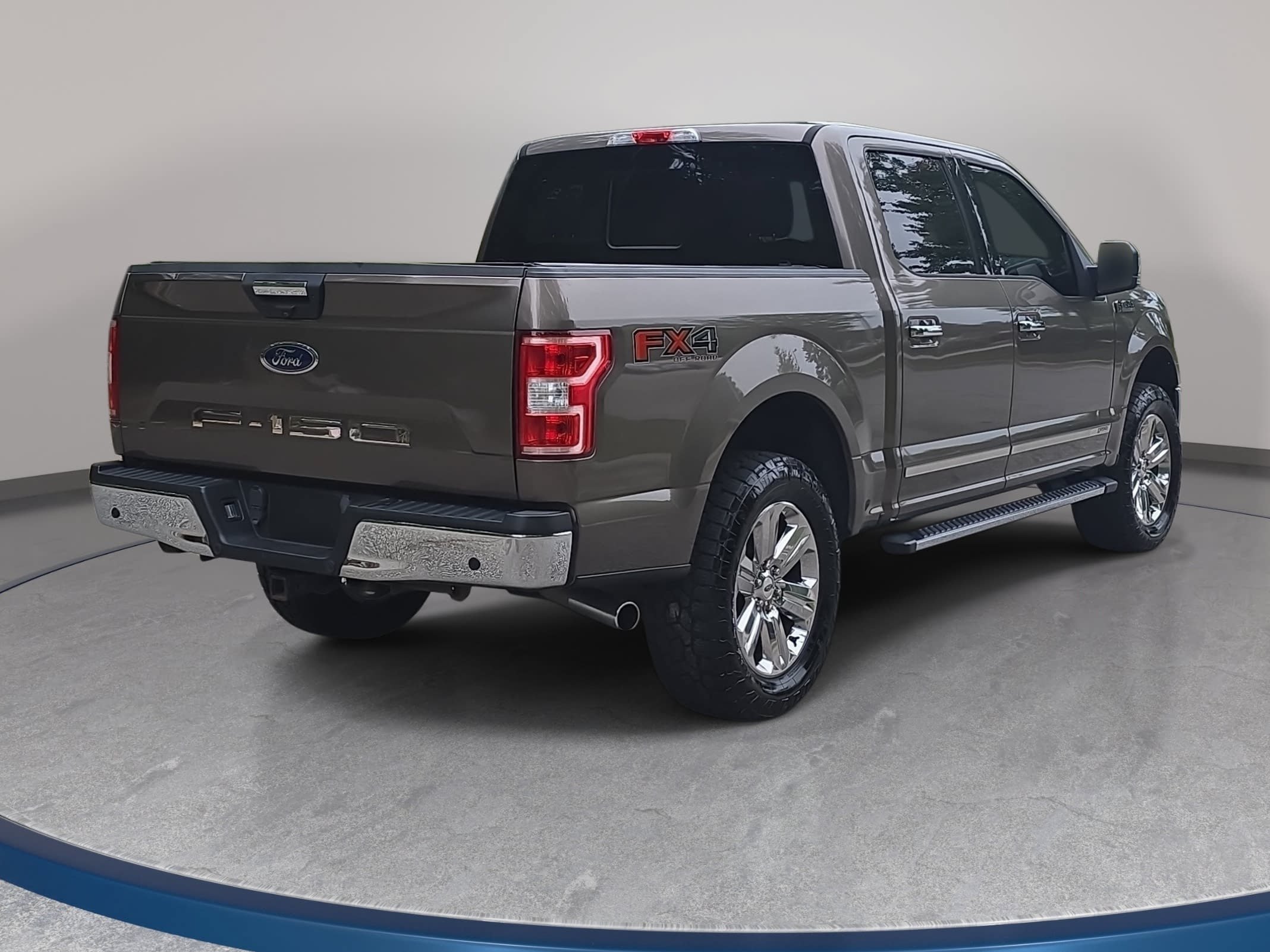 Used 2019 Ford F150 XLT w/ Equipment Group 302A Luxury AWD/4WD image 5