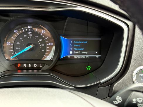 Used 2019 Ford Fusion Energi Titanium image 76