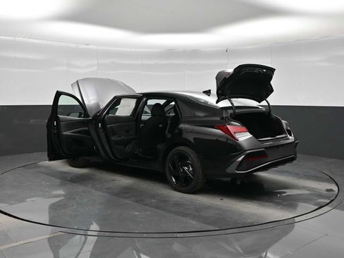 New 2026 Hyundai Elantra Sport FWD image 43