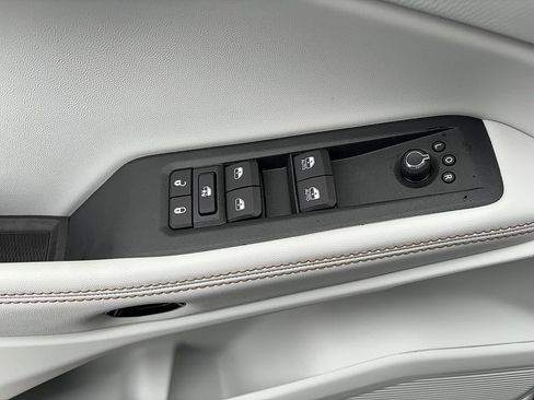 New 2026 Jeep Cherokee Limited image 20