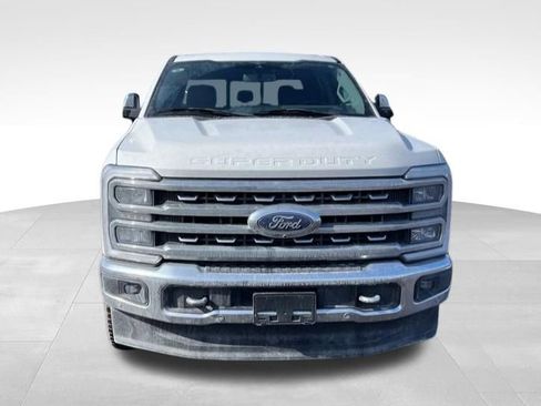 Used 2023 Ford F250 Lariat w/ Lariat Ultimate Package image 2