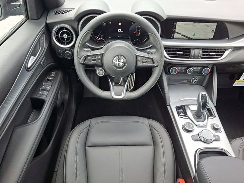 New 2026 Alfa Romeo Stelvio Sprint AWD/4WD image 7