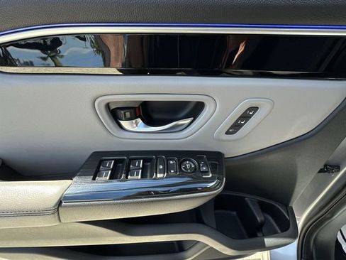 Used 2023 Honda Pilot Touring image 21