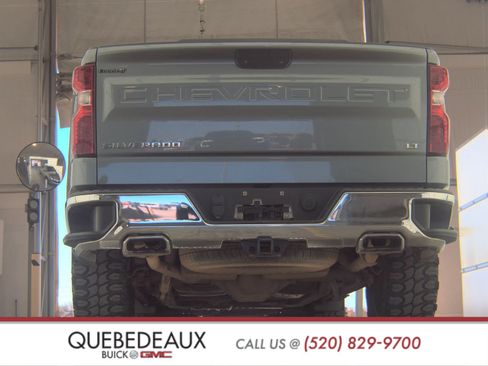 Used 2020 Chevrolet Silverado 1500 LT w/ Texas Edition image 9