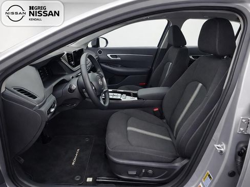 Used 2023 Hyundai Sonata SEL w/ Convenience Package FWD image 7