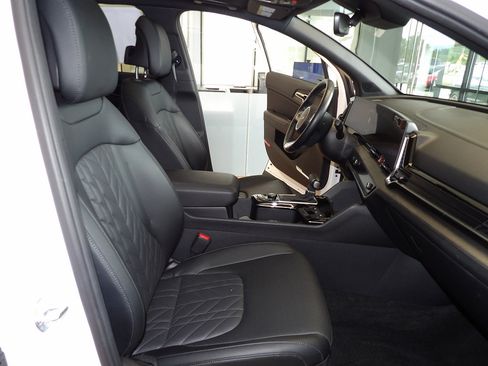 Used 2023 Kia Sportage X-Pro AWD/4WD image 14