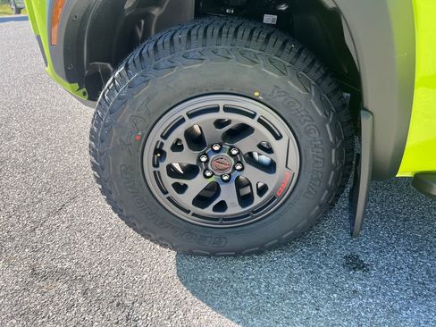 New 2026 Nissan Frontier PRO-4X w/ Pro-4x Convenience Package image 28