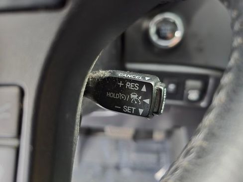 Used 2021 Toyota Sequoia TRD Pro AWD/4WD image 32