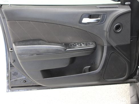 Used 2023 Dodge Charger R/T w/ Blacktop Package RWD image 12