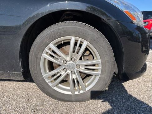 Used 2013 INFINITI G37 x w/ Premium Pkg AWD/4WD image 10